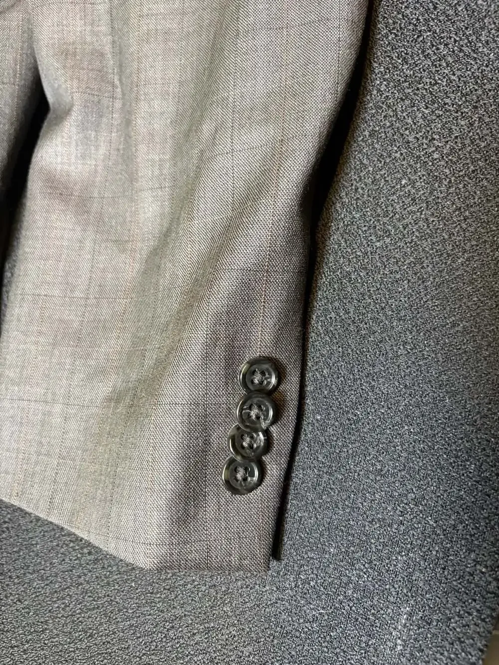 Michael Kors Grey Plaid Two-Button Suit Jacket Blazer 40R